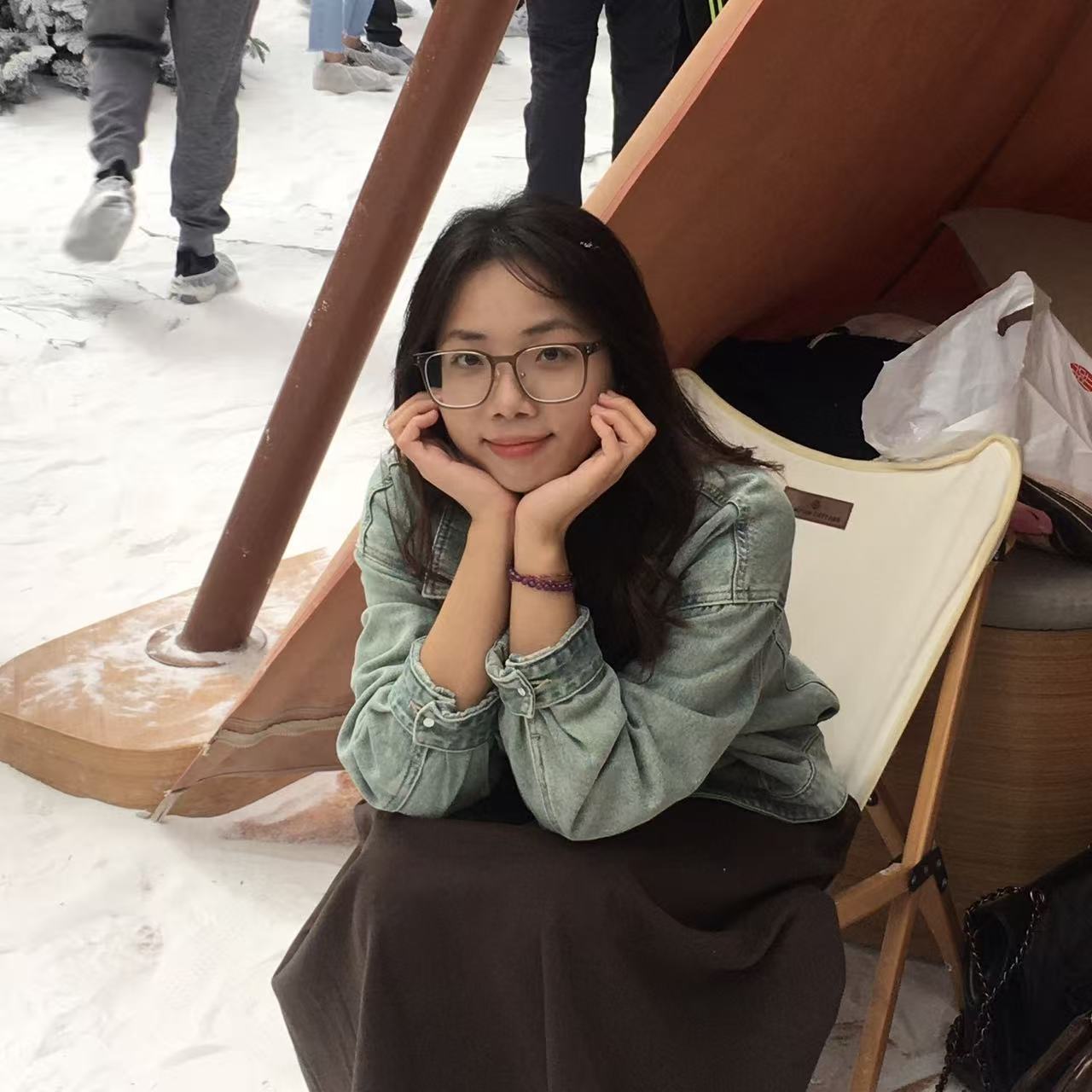 Member 10307af2c46d3349299a7fbe558c05c9